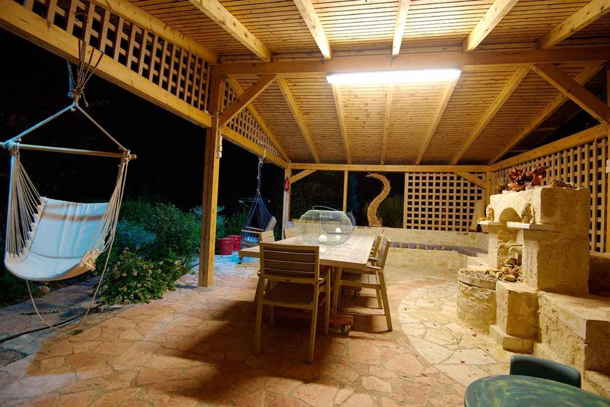 Stonehouse Olivelia - Afrathias Beach Tympáki Exterior photo