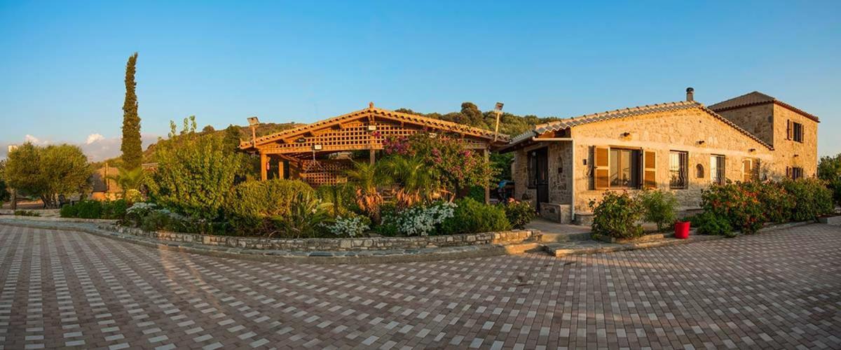 Stonehouse Olivelia - Afrathias Beach Tympáki Exterior photo